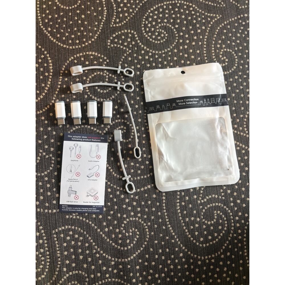 USB-C Adapter Set, Charging & Data Transfer, White/Gray, 4 Pack